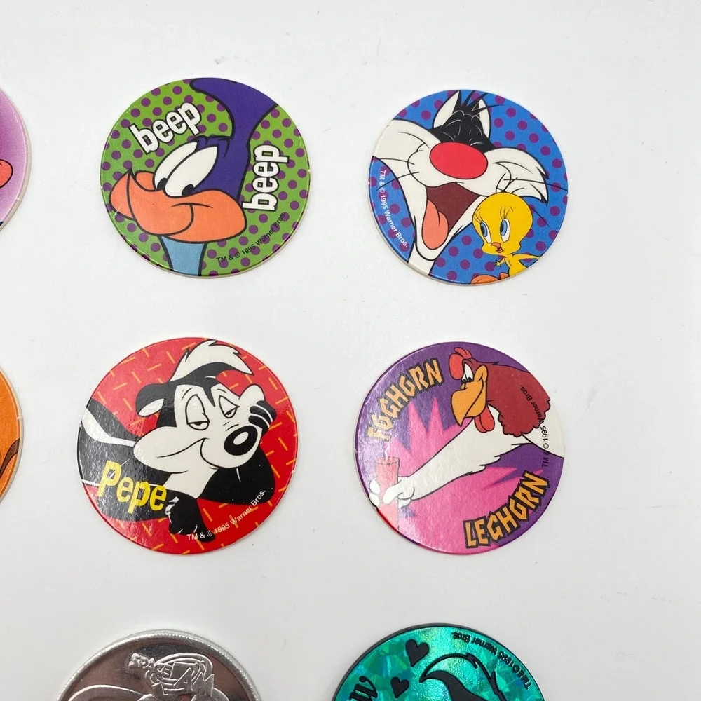 Vintage 1995 Looney Tunes Warner Bros Toon Tumblers Pogs Milkcaps Slammers lot 9